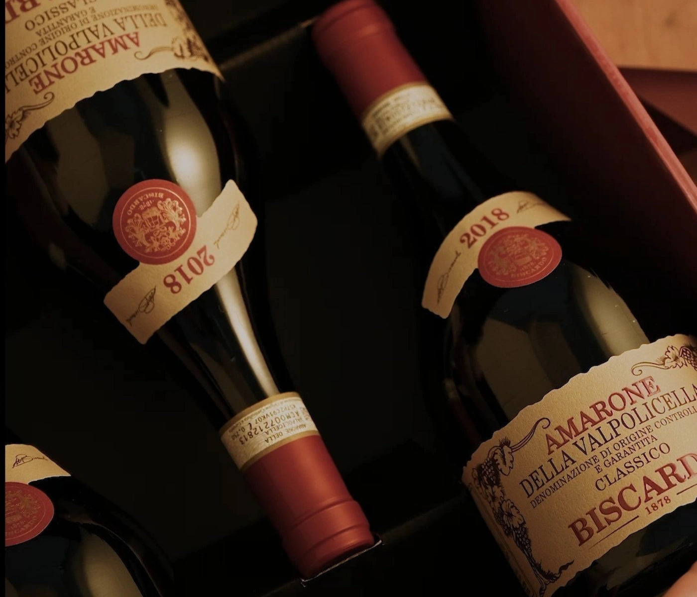 ICONIC BOTTLE