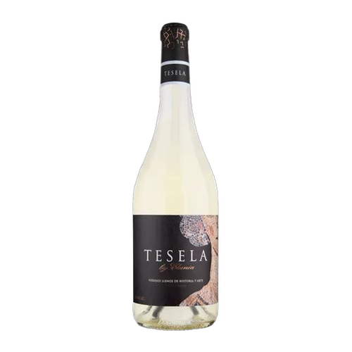 Tesela by Clunia Albillo