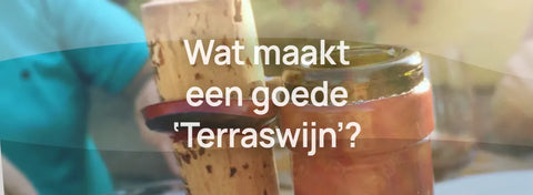 Wijn in de zomer, om op het terras te drinken