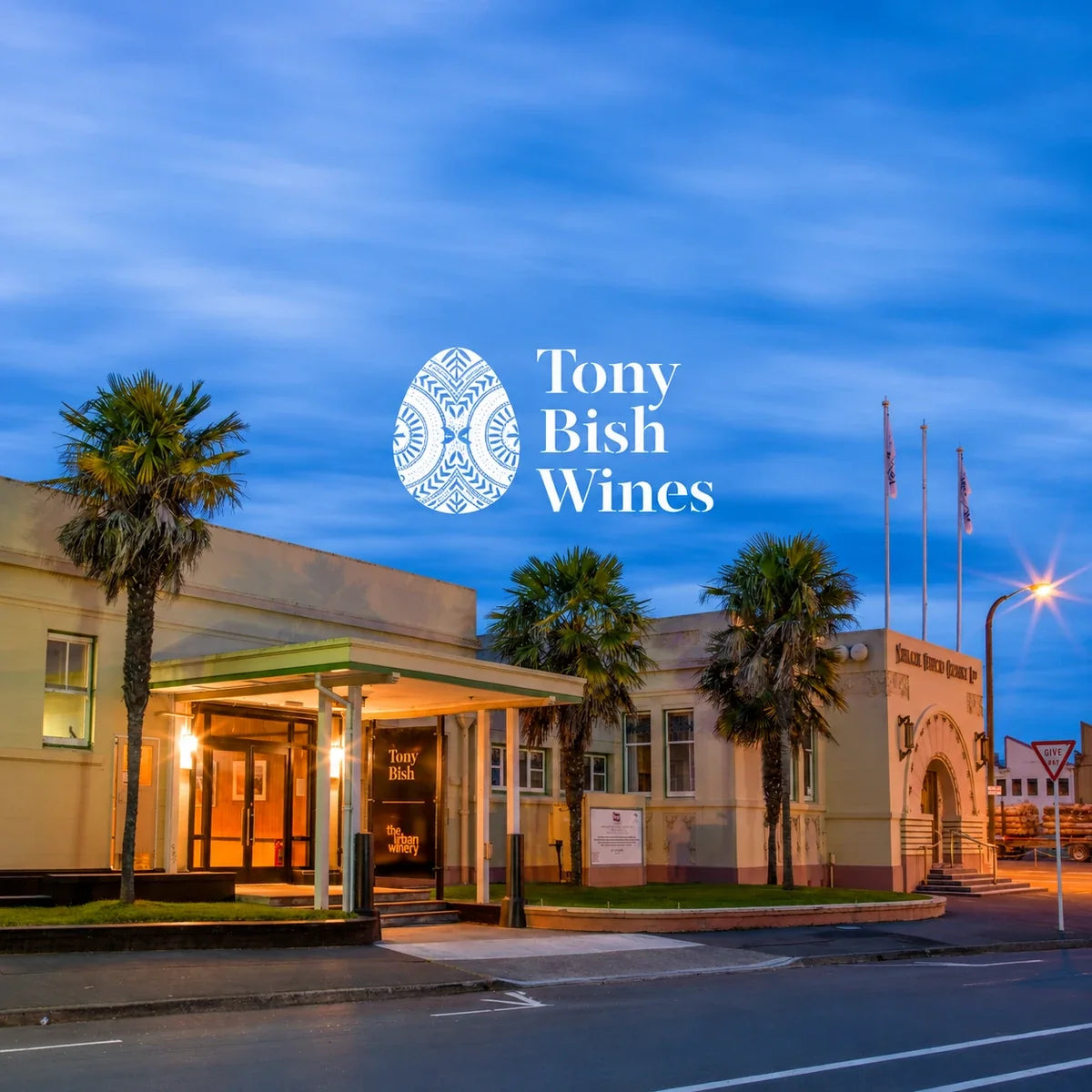 Tony Bish wijnhuis en logo