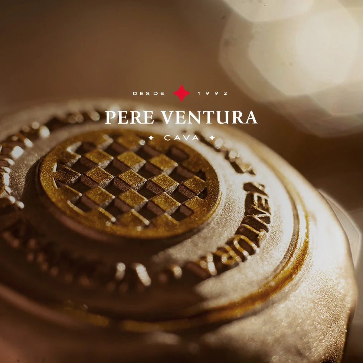 Pere Ventura cava met officieel logo