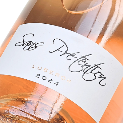 Sans Pretention Luberon Rosé close up